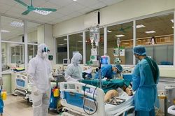 Ca bệnh mắc covid-19 số 21 đã âm tính, 3 ca nguy kịch, 2 ca thở oxy