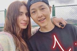 Song Joong Ki về Hàn Quốc cách ly 14 ngày