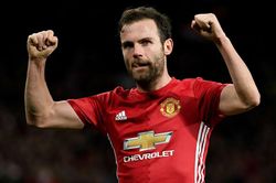Mata chứng minh tầm ảnh hưởng trong phòng thay đồ Man Utd
