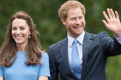 Công nương Kate cảm thấy 'mất đi một người em' khi Harry rời đi