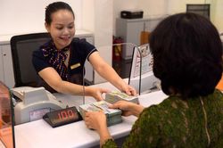 Tỷ giá USD bất ngờ tăng mạnh