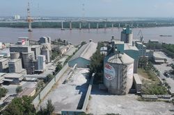 Doanh nghiệp thép, xi măng chờ tiếp sức