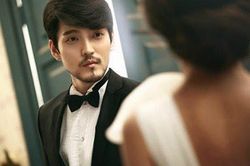 Tâm sự đẫm nước mắt của 'trai bao' sau cuộc tình với bà chủ giàu có