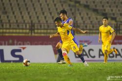 Sân Vinh bị VPF 'tuýt còi', Sông Lam Nghệ An tính phương án thuê SVĐ Hà Nam