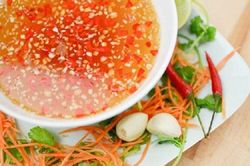 Công thức pha nước chấm tỏi ớt phù hợp với mọi món ăn