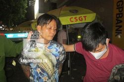 Giắt kim tiêm quanh người, đối tượng ngoan cố bị khống chế tại chốt 141