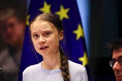 Nhà hoạt động môi trường Greta Thunberg nghi nhiễm Covid-19
