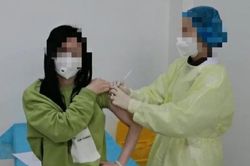 Người tình nguyện thử vaccine Covid-19 ở Vũ Hán