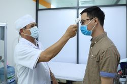 Đại học đầu tiên tại TP.HCM cho sinh viên nghỉ đến tháng 5