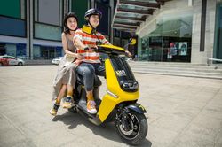Yadea Ulike - xe máy điện thiết kế nhỏ gọn, quãng đường đi xa