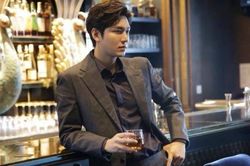 Quân Vương Bất Diệt khi chưa lên sóng, 'đế vương' Lee Min Ho thả thính fan liên tục