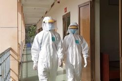 2 tuần tới có ý nghĩa quyết định để Việt Nam khống chế dịch Covid-19