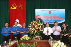 Đồng chí Phó Bí thư Thường trực Tỉnh ủy chúc mừng Tỉnh đoàn