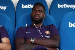 Hậu vệ Barca trả giá vì không chịu điều trị chấn thương
