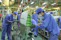 Doanh nghiệp xoay xở tìm cơ hội mới