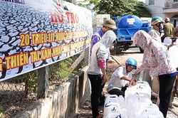 Hơn 20 nghìn m3 lít nước ngọt đến người dân vùng hạn, mặn