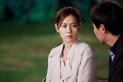 Vợ bỗng nhiên sống chết đòi ly hôn 2 năm sau gặp lại tôi đã 'chết đứng' khi biết sự thật phía sau đó