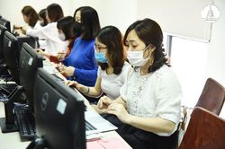 Nhiều tỉnh, thành cho học sinh THPT nghỉ, lưu ý không ra ngoài