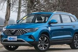 SUV động cơ tăng áp, giá rẻ bất ngờ