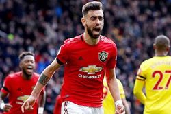 M.U: Bruno Fernandes thành công vì 'làm vua xứ mù'