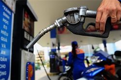 CPI tháng 3 ở mức thấp nhất trong 5 năm do giá xăng dầu giảm