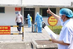 4 trường hợp Covid-19 ở Bệnh viện Dã chiến Củ Chi được xuất viện
