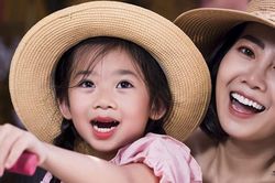 Cuộc sống tất bật, lo toan của bà mẹ đơn thân Mai Phương trước khi qua đời
