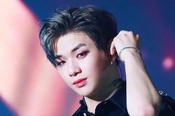 BXH Thần tượng Kpop tháng 3: Kang Daniel sắp lấy lại ngai của Jimin BTS?