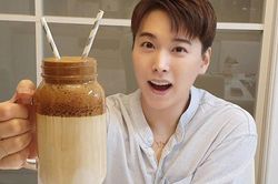 Sao Hàn làm gì trong những ngày nghỉ vì dịch Covid-19?