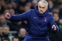 Mourinho có thể hồi sinh Tottenham nhờ mùa giải bị hoãn