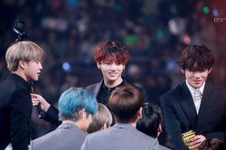 Cách xưng hô giữa BTS và TXT sẽ khiến ARMY bất ngờ