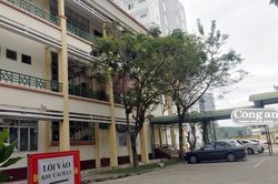 Đưa người phụ nữ quốc tịch Mỹ trốn khỏi bệnh viện vào lại khu cách ly
