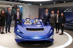 Giật mình với giá bán siêu xe McLaren Elva tại Hồng Kông