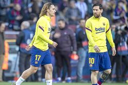 Barca là cỗ máy đốt tiền