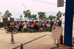 Nguồn cung xăng dầu bảo đảm, người dân không nên mua tích trữ