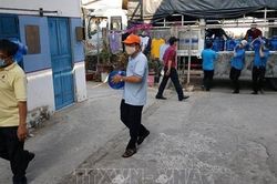 Bến Tre: Hỗ trợ người lao động chống dịch COVID-19 và ứng phó hạn mặn