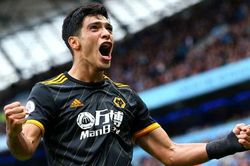 'Real muốn, nhưng cậu ấy đang hạnh phúc ở Wolves'