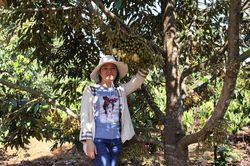 Nữ giám đốc năng động