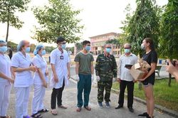 Sắp được về nhà, Võ Hoàng Yến quyên góp 61 triệu đồng cho khu cách ly