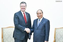 Đại sứ Mỹ ngợi ca Việt Nam trong việc chống đại dịch Covid-19