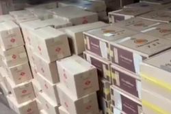 Phó Thủ tướng Trương Hòa Bình khen thưởng Hải quan về thành tích bắt vụ thuốc lá lậu 'khủng''