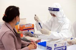 Việt Nam có 218 ca Covid-19, thêm 3 ca từ Bạch Mai