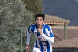 Tuyển thủ Văn Hậu khó trụ lại SC.Heereveen