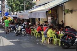 Vẫn còn người dân chủ quan trong công tác phòng chống dịch COVID-19