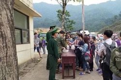 Tình quân dân ở Cửa khẩu quốc tế Cha Lo