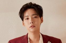 Jinwoo (WINNER) để đầu đinh hay xoăn xù vẫn được khen đẹp trai