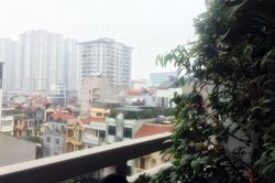 Trước 40 tuổi chưa có nhà Hà Nội thì nên xách vali về quê