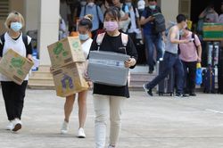 Vừa về nước, một chuyên gia Hàn Quốc làm việc ở Bình Dương phát hiện mắc Covid-19