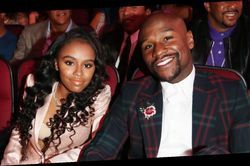 Con gái của Mayweather dùng dao tấn công người khác