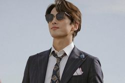 Những biểu cảm đẹp nhất trên khuôn mặt của Kim Jung Hyun trong 'Hạ cánh nơi anh'